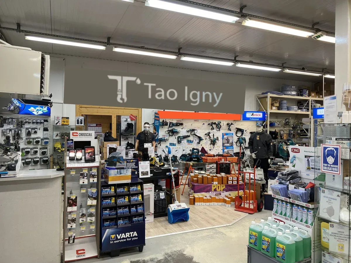 Devanture de la boutique de Tao Plombier, artisan plombier à Igny (91430)